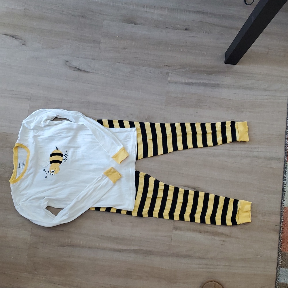 Bee Themed Pajama Set Unisex